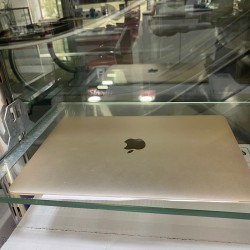 apple MacBook Air 2015